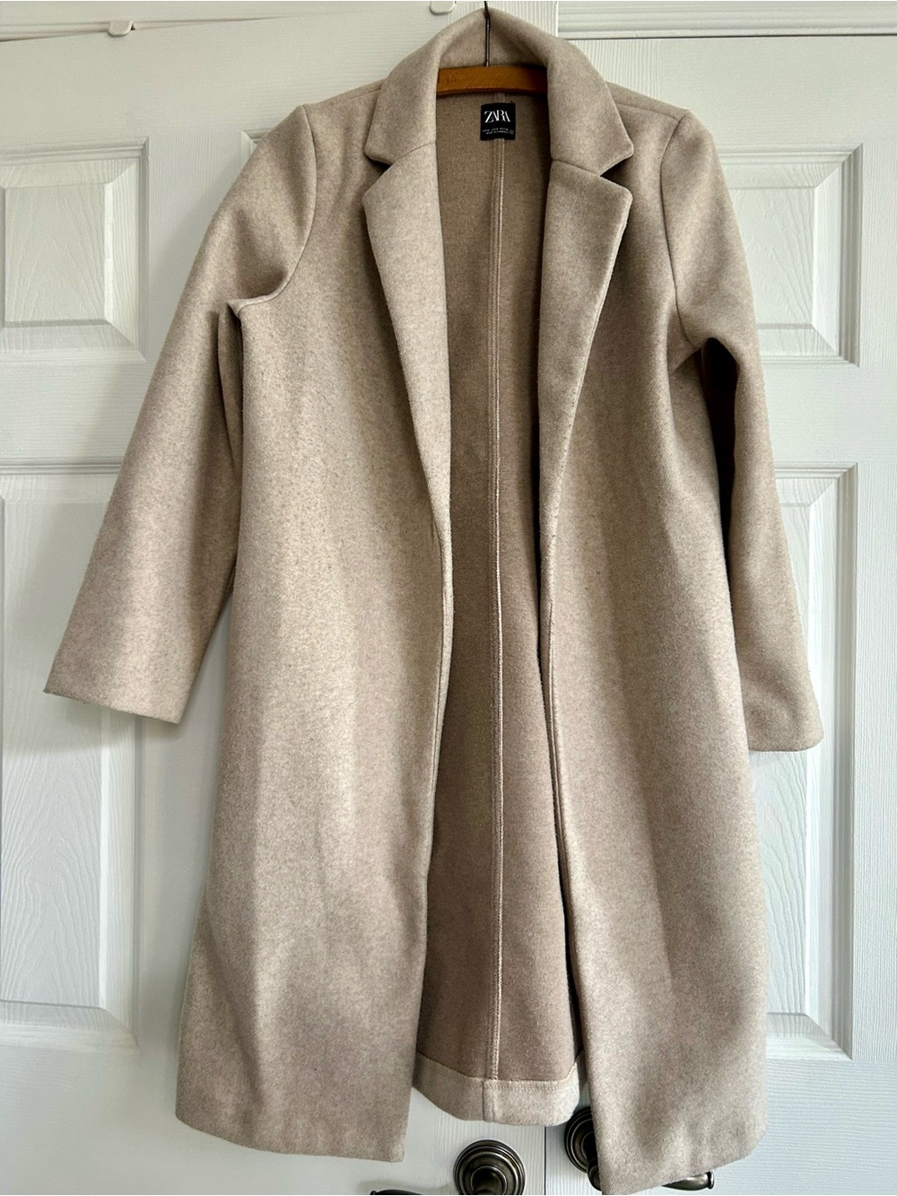 Women’s Zara jacket- size small.